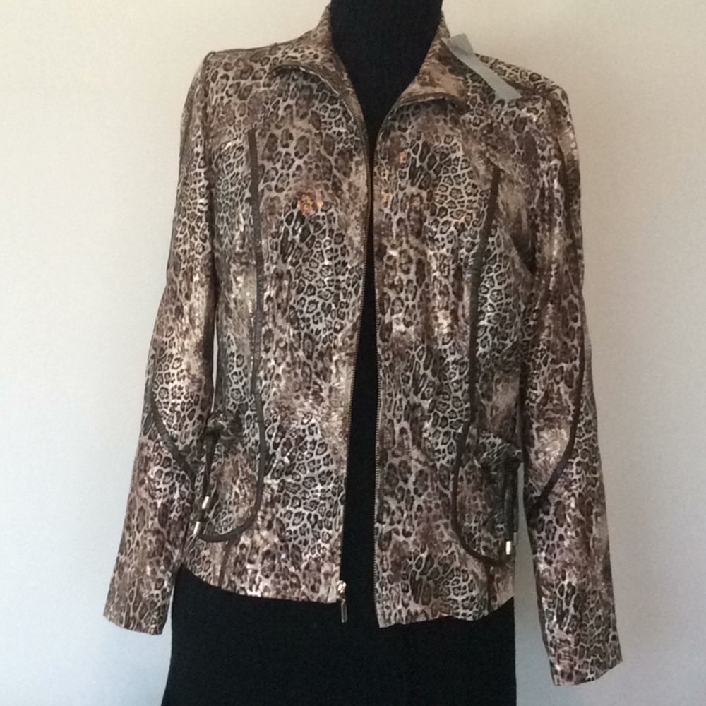 🧡🐆NEW Chico’s Zenergy Animal Jacket M/8🧡🐆